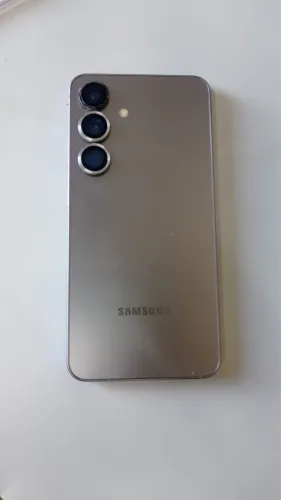 Samsung s25