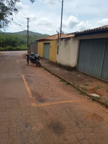 Linda casa em Itatiaiuçu, bairro Santa Terezinha