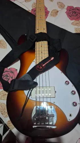 Contra Baixo 5 Cordas Passivo Com Bag e Correia (NOVO)