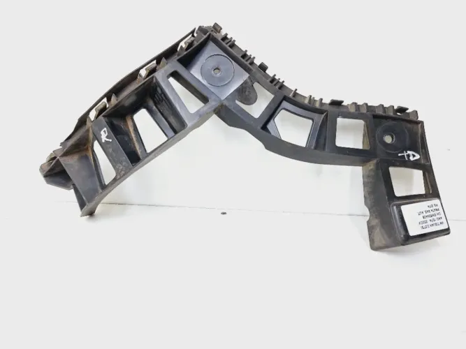 Guia Direita Parachoque Traseiro Vw Tiguan 2.0 2013 2014