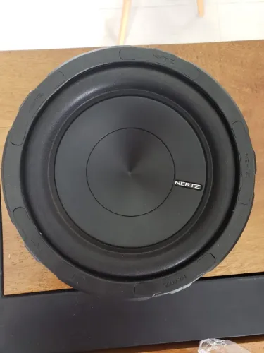 Subwoofer Hertz Energy Es 200.5 ( 8 Polegadas / 600 W )