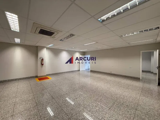 Sala 120m² Santa Efigênia (BH)- Locação
