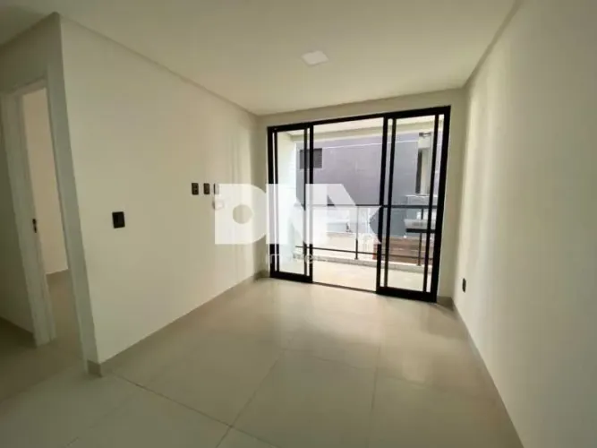 Apartamento 56m, 2 quartos, 300m do mar