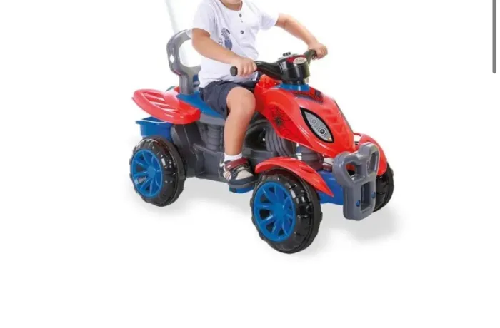 Vendo carrinho usado poucas vezes 