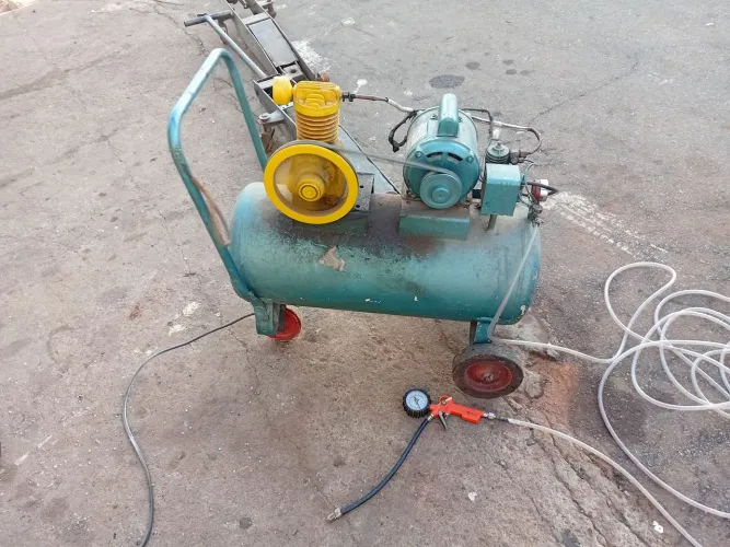 Compressor