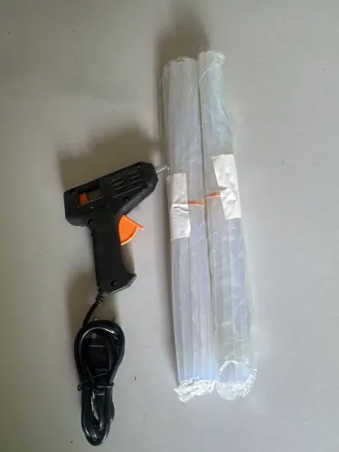 Pistola De Cola Quente Bivolt 10w + 20 Bastões De Cola (110v)