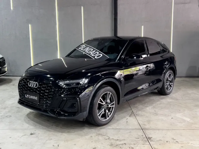 Audi Q5 SB Perf. 2.0 TFSIe S.tr. QT (hib.) 2024