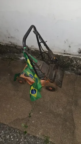 Cortador de Grama Elétrico 850w modelo Carrinho
