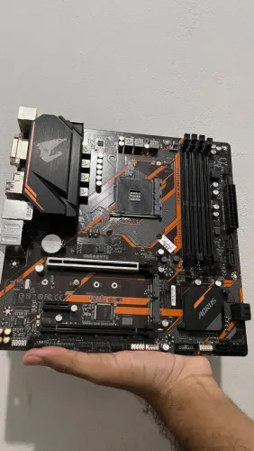 Kit B450 Aorus Elite + Ryzen 5 1500x
