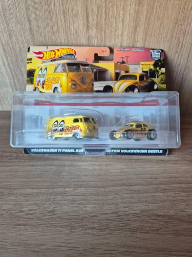 Vw Fusca E Kombi T1 Mooneyes Target Hot Wheels - 1/64
