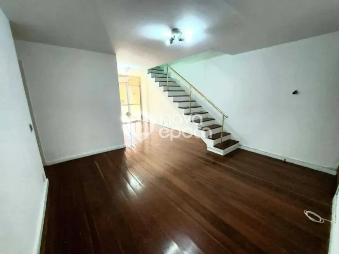 Grajaú | Cobertura 2 quartos, sendo 1 suite