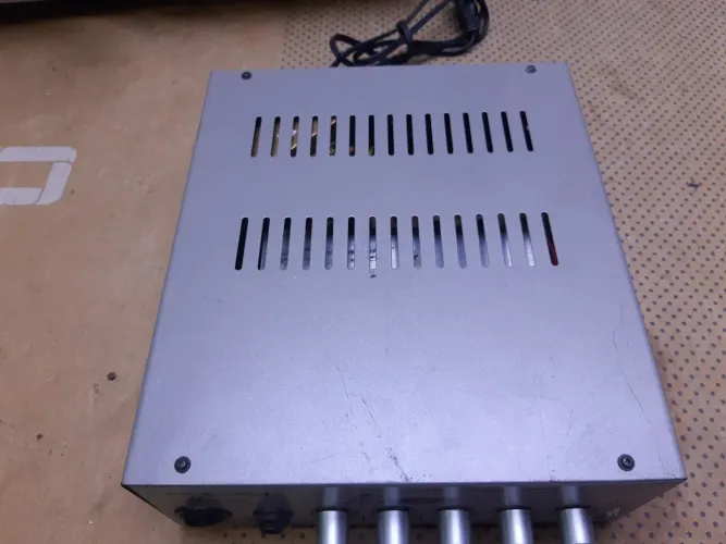 Mini amplificador NCA AB-100R4 semi novo
