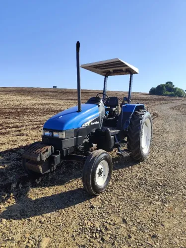 Trator TL 75E 4x2