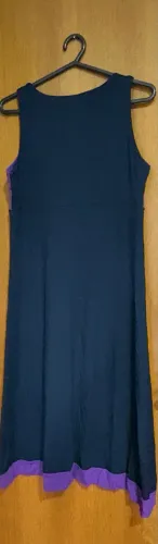 Vestido Longuete Preto e Roxo com forro