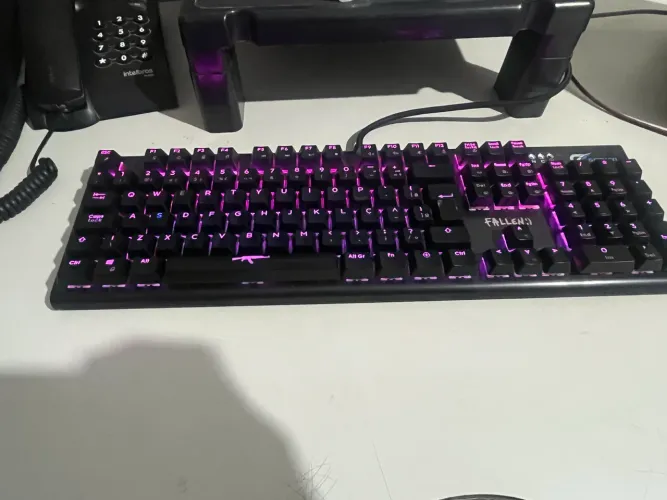 Teclado mecânico fallen falcão peregrino switch blue