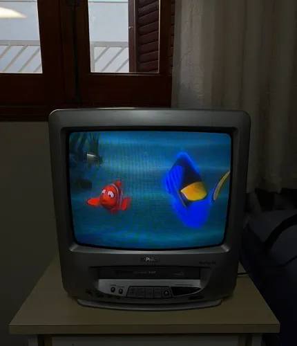 Philco DueTro 14? TV + Videocassete Integrado - Modelo PVT-1428 - Funcionando