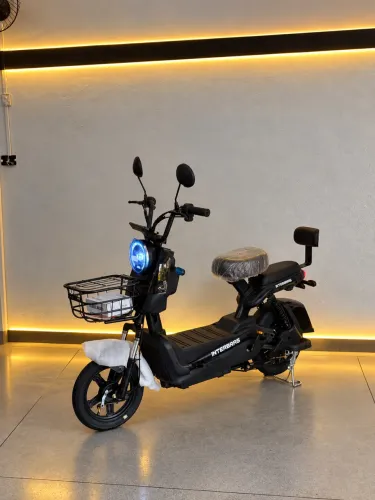 Scooter elétrica nova
