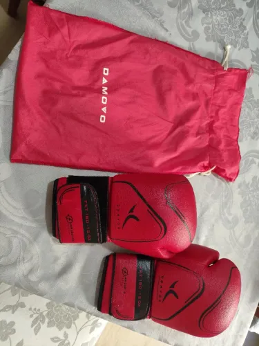 LUVA DE BOXE