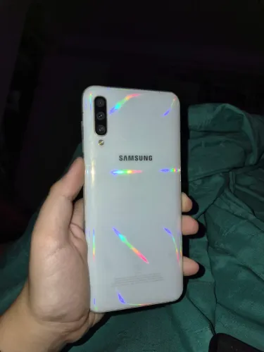 Celular Smartphone Samsung A50 - ótimo estado