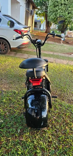 Scooter eletrica Elemovi hr2