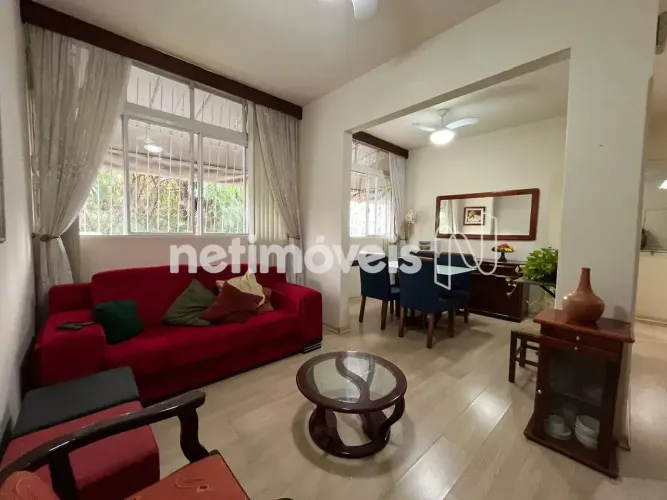 Vende se Apartamento de 02 quartos no Nova Suissa.