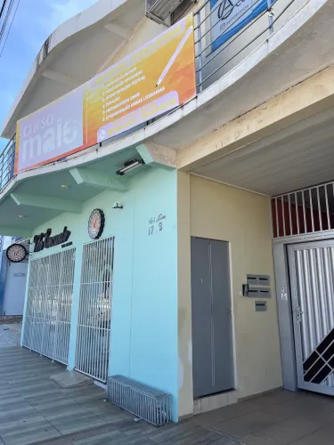 Aluga-se Sala comercial na Av. Maranhão
