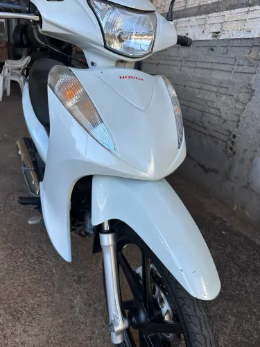 Honda Biz EX125 2015
