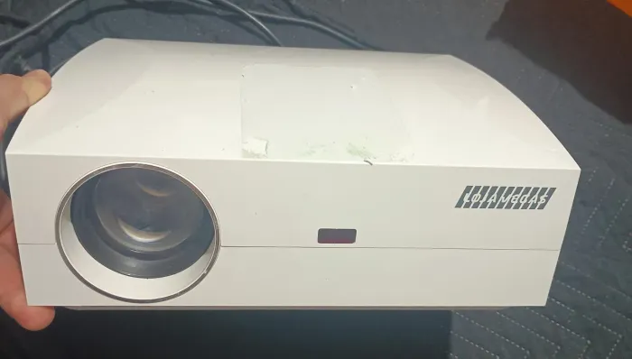Vendo projetor 400 reais