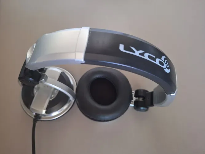 Fone de ouvido profissional DJ Lyco