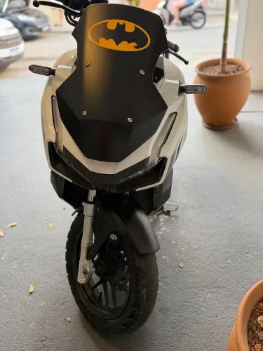 Moto ADV muito Nova