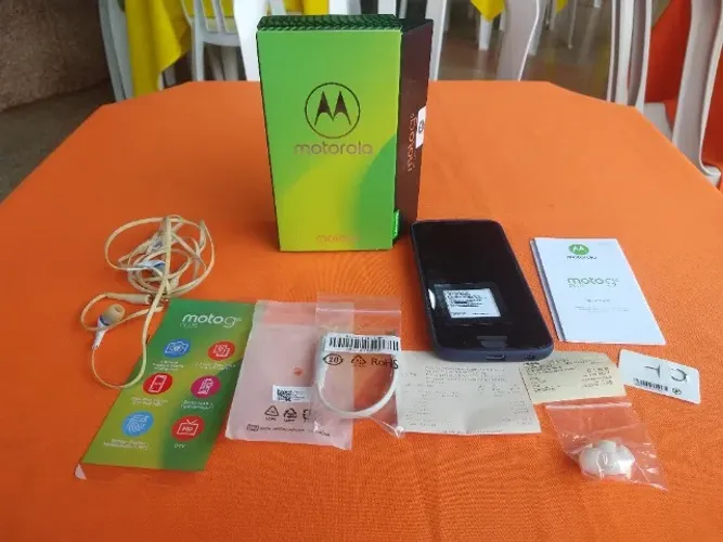 Motorola Moto G6 Plus 64gb 4gb Completo + Nota (retirada de peças ou conserto)