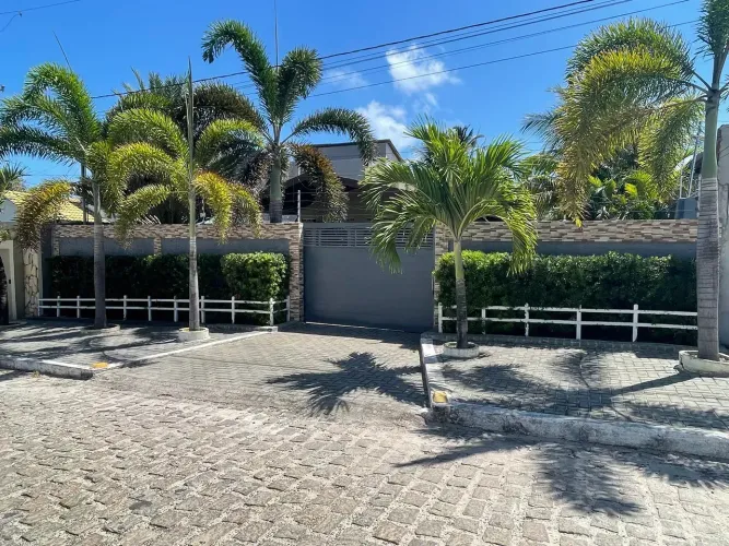 Casa beira mar, com 3 quartos, disponivel para carnaval, Conde- Paraiba- Brasil
