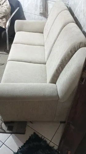 Sofá 3 lugares 