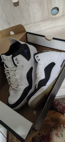 Air Jordan Courtside 23 'Concord