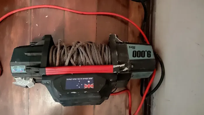 Guincho AusTech 9000LB