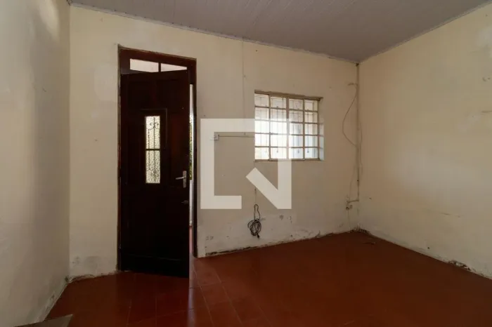 Casa à Venda - Vila Ede, 2 Quartos, 316 m2