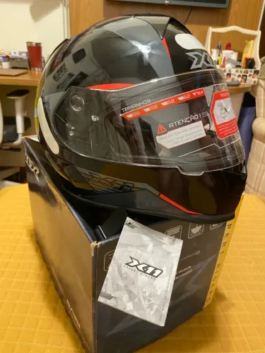 Capacete