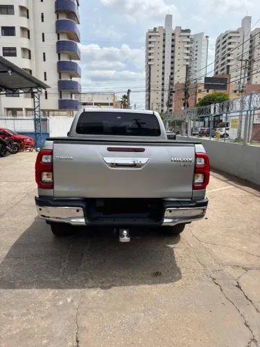 Toyota Hilux CD SRX 4X4 2.8 TDI 16V Diesel Aut. 2021