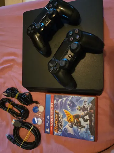PS4 SLIM 1TB