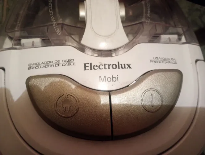 aspirador de pó electrolux Mobi mbl10 estado de novo funcionando perfeitamente