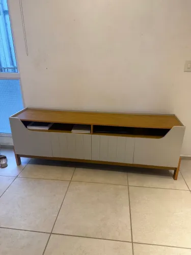 VENDO RACK PARA TV NOVO