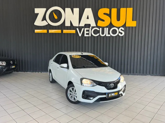 Toyota Etios X Plus Sedan 1.5 Flex 16V 4P Mec. 2019