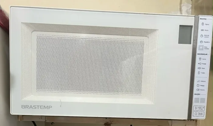 Micro-ondas Brastemp Branco Digital Estado Novo + Tampa Protetora