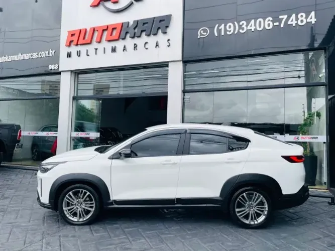 Fiat Fastback 1.0 200 Turbo Flex AUT 2024