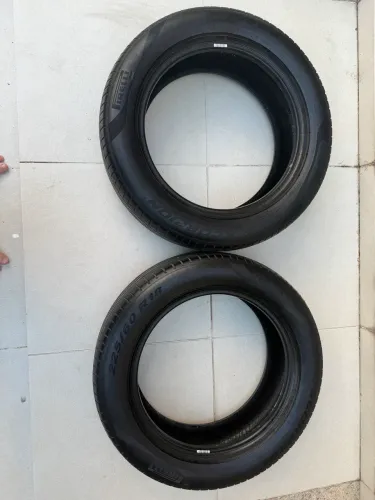 02 PNEUS SCORPION 225/60R18 USADOS