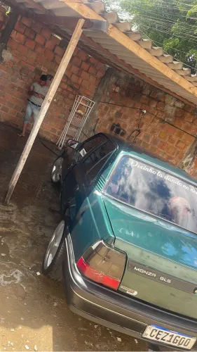 Chevrolet Monza GLS/ Hi-tech 2.0 EFI 2P E 4P 1996