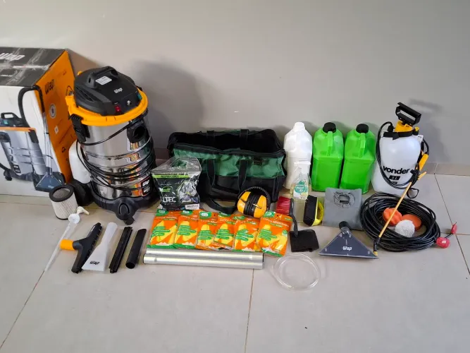 KIT HIGIENIZAÇÃO ESTOFADO WAP CARPET CLEANER PRO 30 COMPLETO