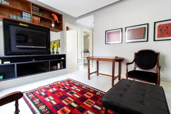 Apartamento MOBILIADO com 58 metros 1 quarto 1 vaga no bairro Higienópolis - Porto Alegre