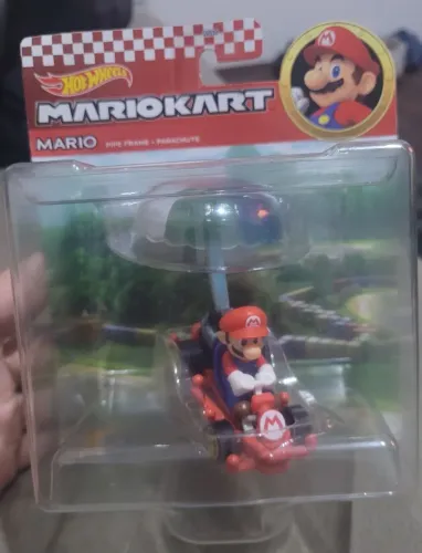 Carrinho HotWheels edição mario kart 8 unidades