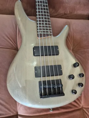 Baixo Ibanez Sr 405